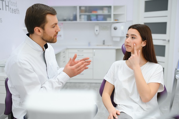 Ask An Emergency Dentist: What Is An Abscessed Tooth?